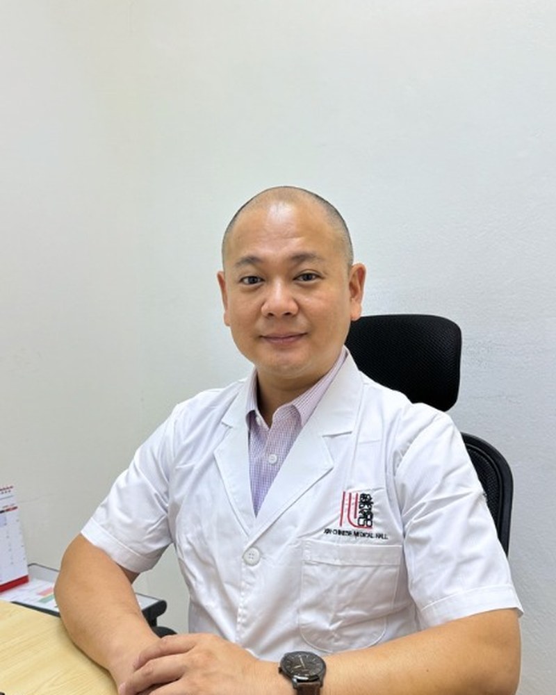 Dr. Woo Tiam Hee